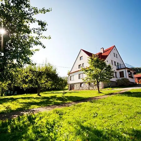 Na Glinniku Farm stay